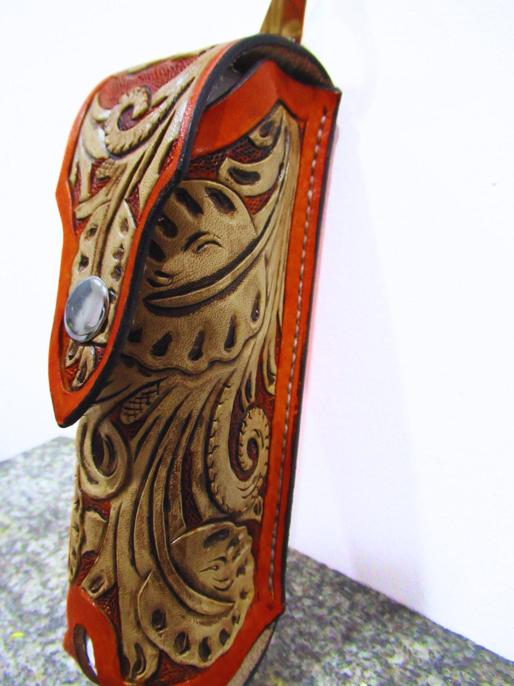Leather Golf Ball Holder - Hand Made Golfer Gift - Tooled/Carved Leather