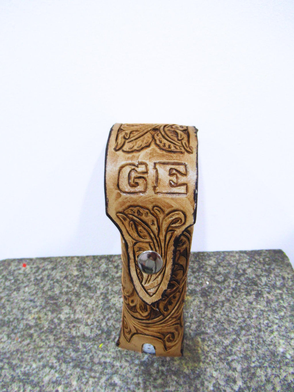 Custom Leather Golf Ball Holder - Hand Made Golfer Gift - Tooled/Carved Leather