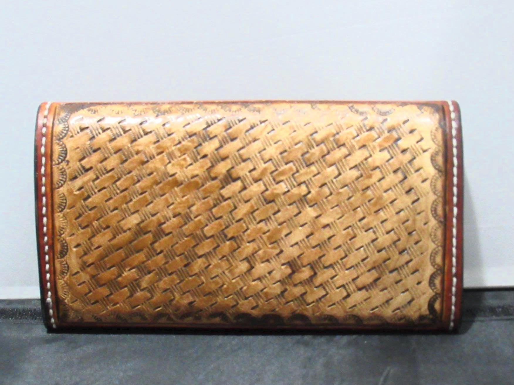 Handmade Leather Tooled Floral Purse - Tan